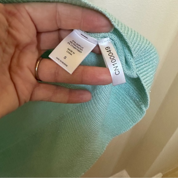 NY & Co mint green metallic vneck sweater NWT Small - Picture 3 of 5